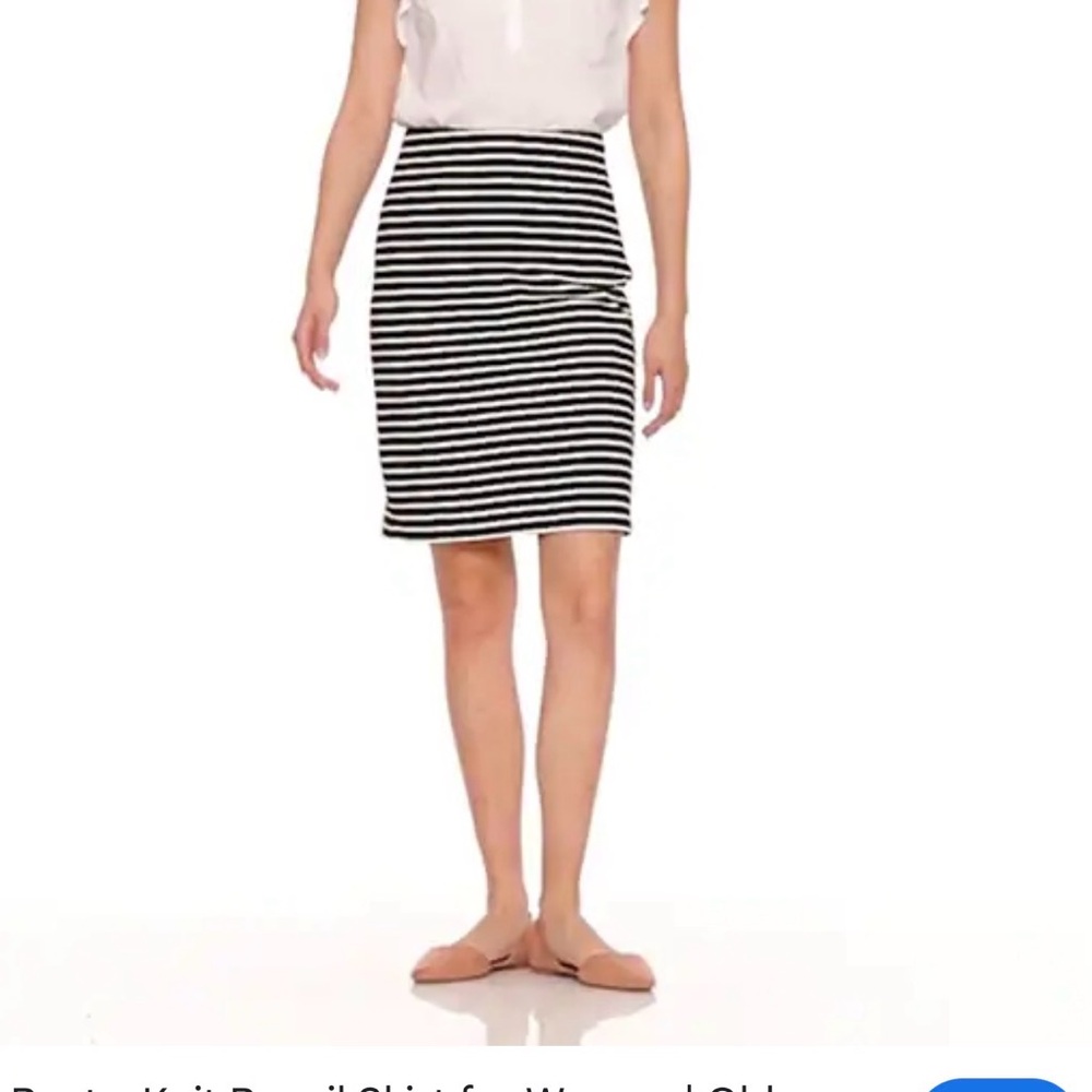 Old Navy Black and White Striped Pencil Skirt